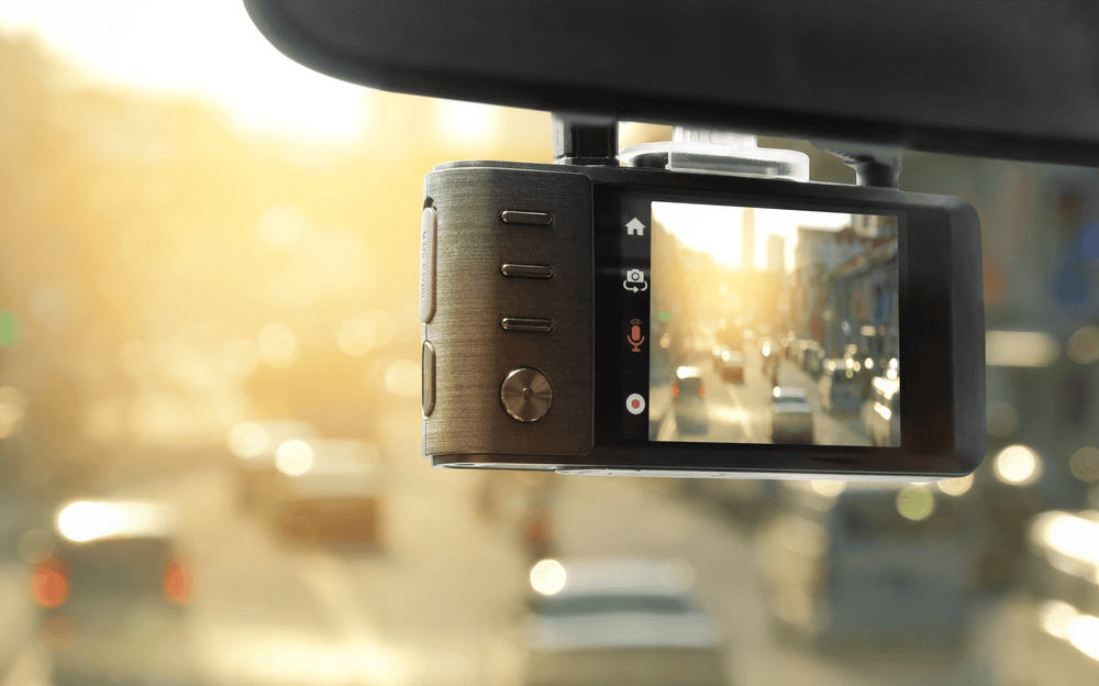 What are the Benefits of Dash Cams for Drivers?